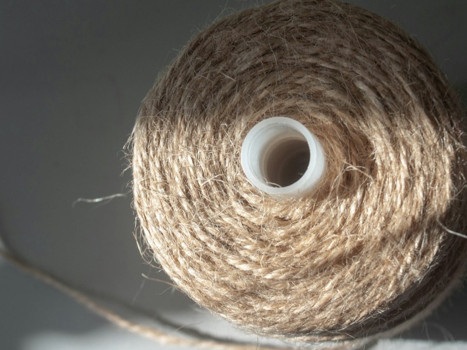 Jute yarn and rope net